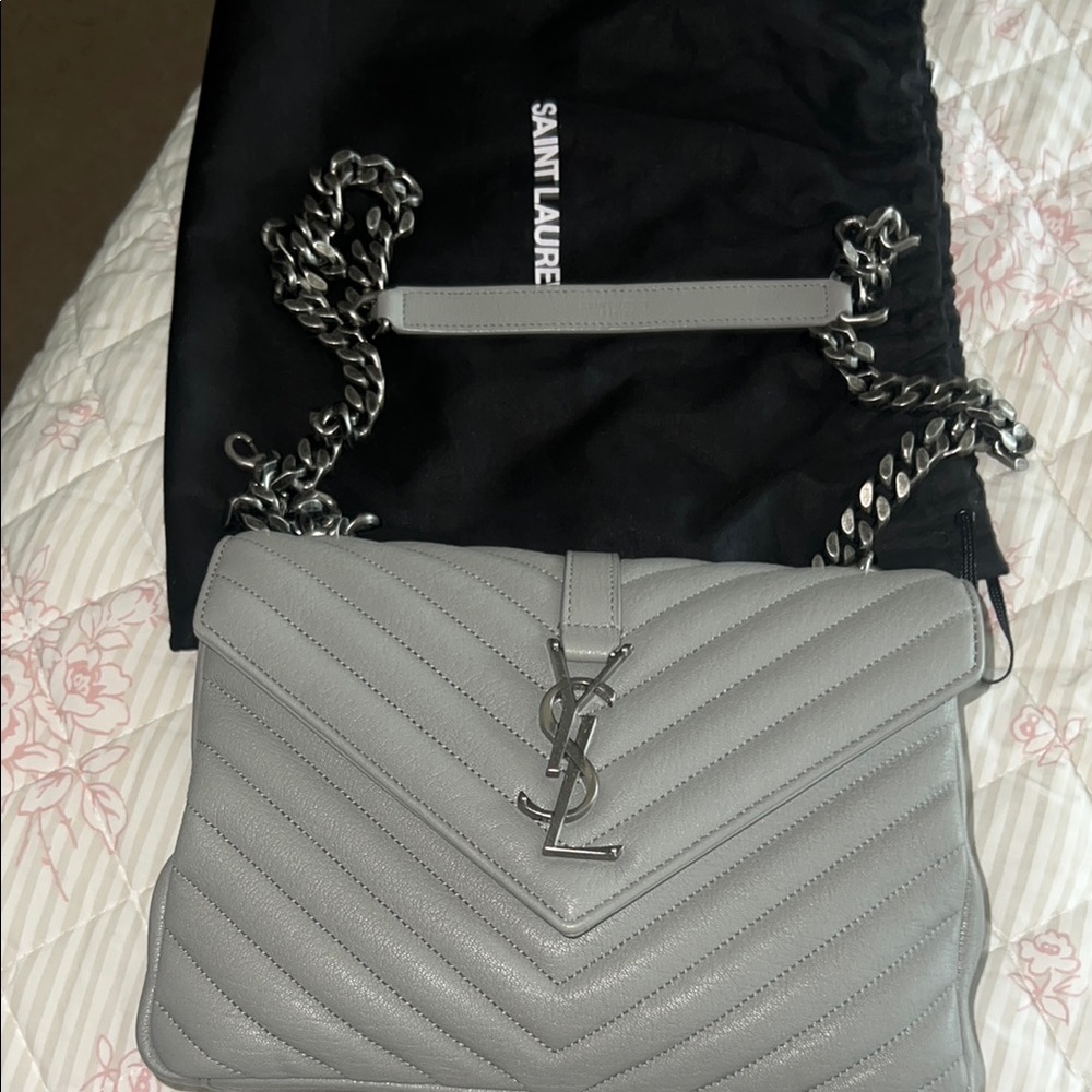 NWT Yves Saint Laurent Gray Medium Chevron College Shoulder Bag - Picture 4 of 14